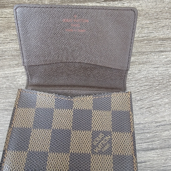 Louis Vuitton Damier Ebene Key & Card Holder - Picture 6 of 9